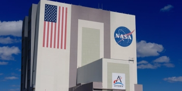 NASA-50-Yil-Sonra-Insanligi-Ay8217a-Geri-Goturuyor-Artemis-II-Hazirliklari-Hiz-Kazandi-featured