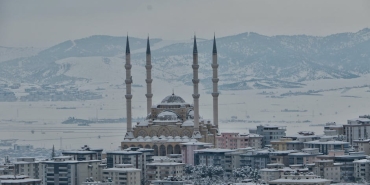 Turkiye-Genelinde-Kuvvetli-Yagis-Alarmi-Meteoroloji-Uyardi-featured